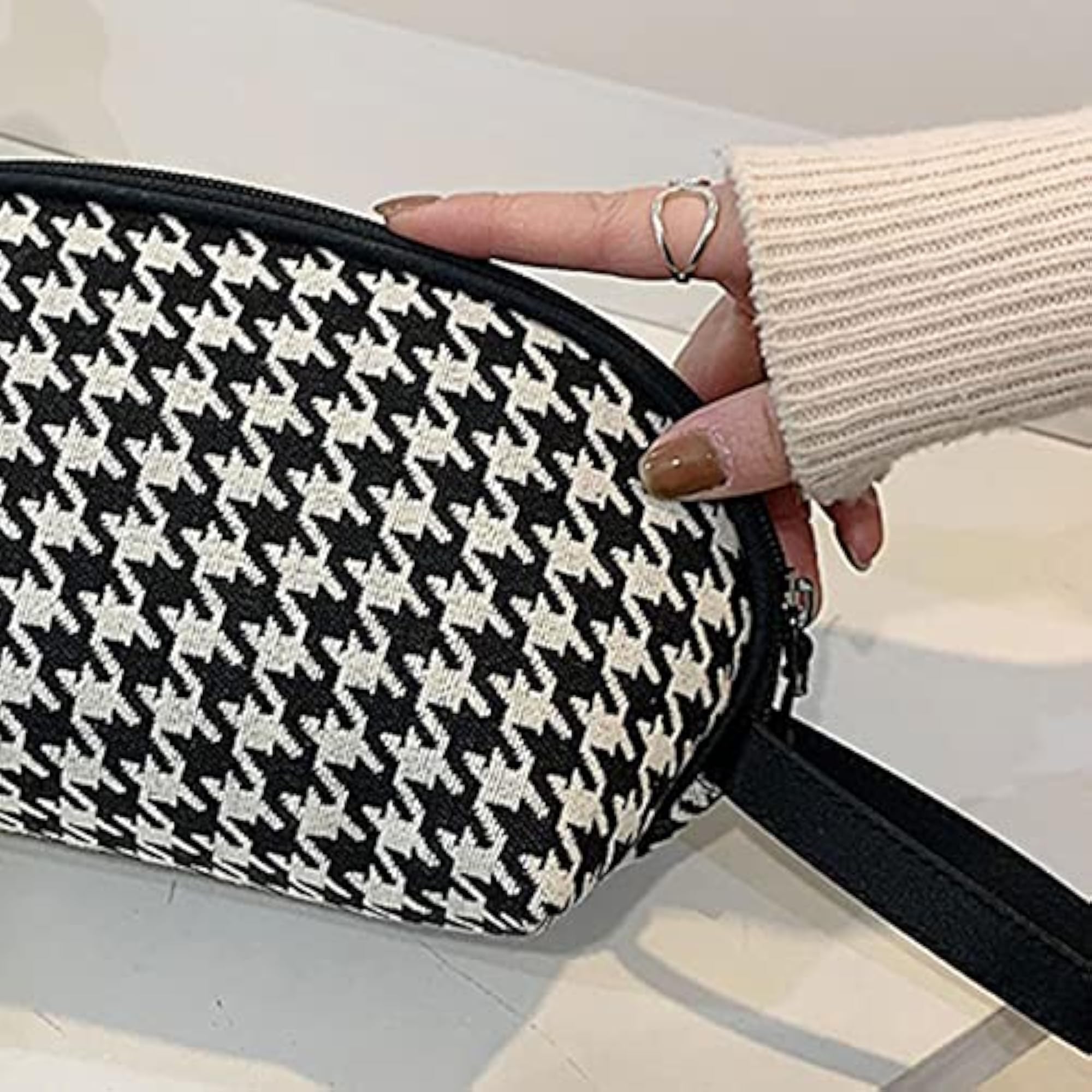 Classic Houndstooth Cosmetic Bag for Women, Small Storage