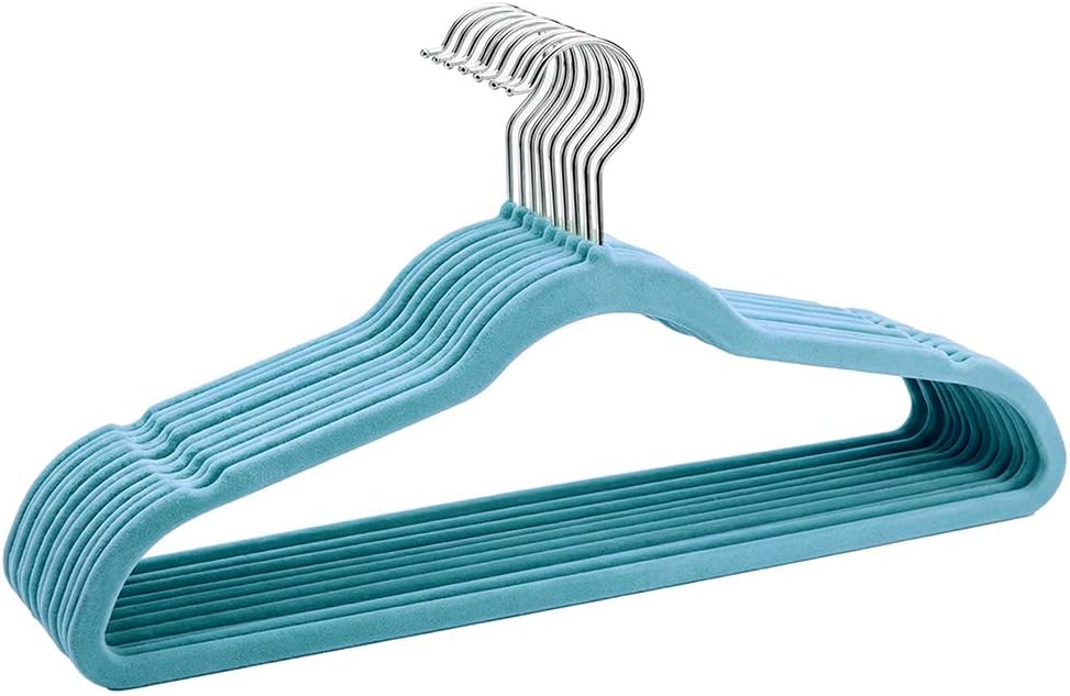Simplify 10 Super Slim Velvet Huggable Hangers in Black
