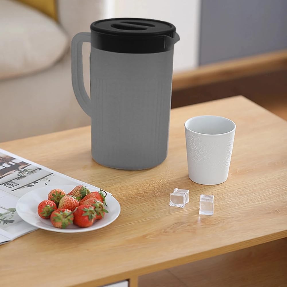 Brocca in Plastica da 2,7 Litri PP Resistente Temperature Alte Fino a 100¡ãC con Coperchio e Filtro per Frigorifero, Per Bere Acqua Fresca a Casa, Per Preparare T¨¨ Freddo all'Aperto
