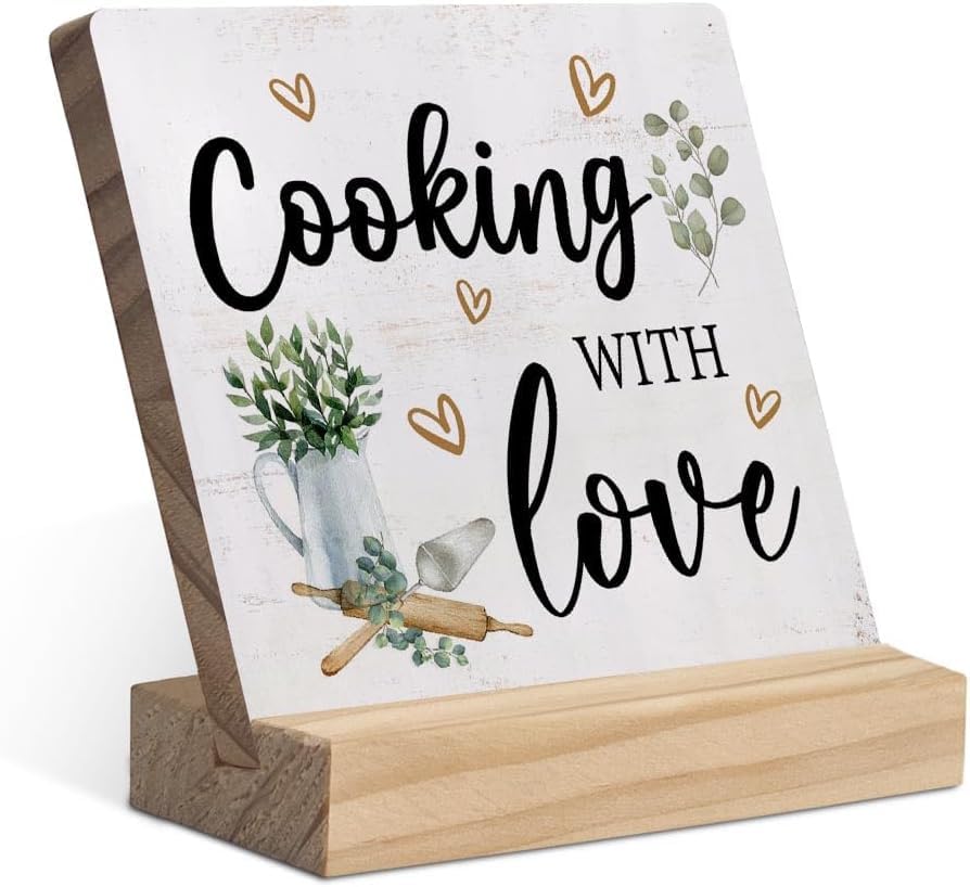 Sarvada Decor Cooking with Love Wood Plaque with Wooden Stand,Rustic Kitchen Wooden Plaque Sign Desk Decor for Home Kitchen Table Shelf Decoration