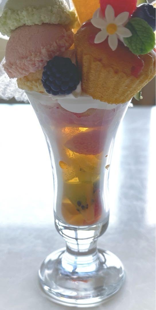 【匿名配送】食品サンプル フェイクフード フェイクスイーツ パフェ／アメトイ 匿名配送】食品サンプル フェイクフード フェイクスイーツ