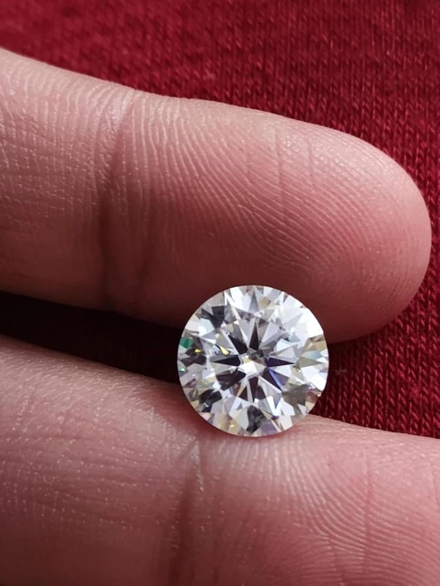 Natural White Diamond 4 Ct VVS1 Round Cut Gem