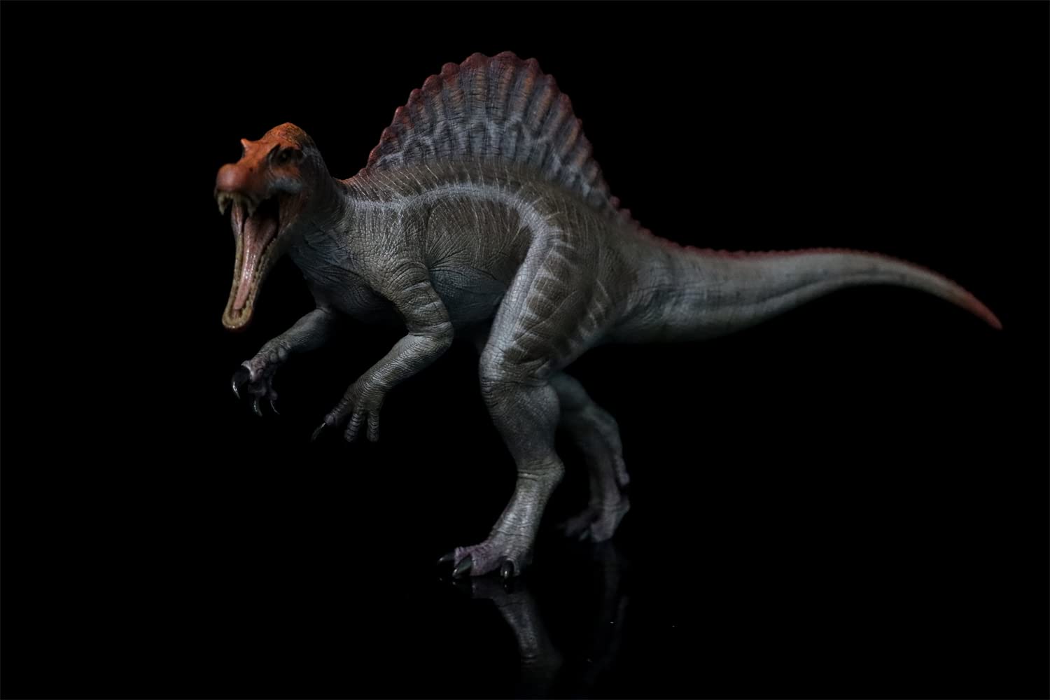 Amazon | Nanmu 本心楠改 スピノサウルス 2.0版 大きい 肉食 恐竜