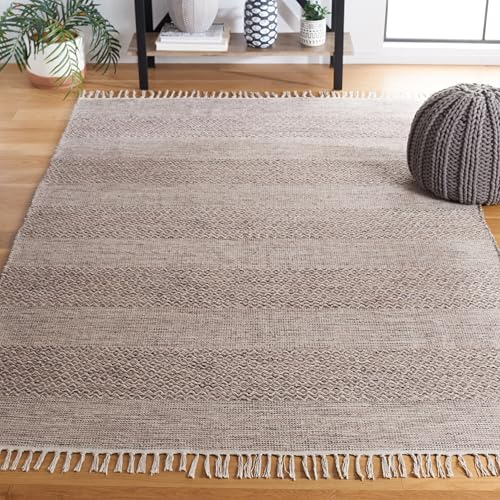 SAFAVIEH Montauk Collection Area Rug - 5' x 8', Ivory