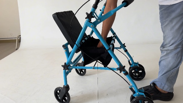 Amazon | ガービー(Garvee) 歩行器 耐荷重136kg 4段階高さ調節能