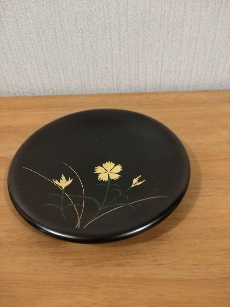 Amazon.co.jp: 漆器 銘々皿 5枚セット 花柄 : ホーム＆キッチン