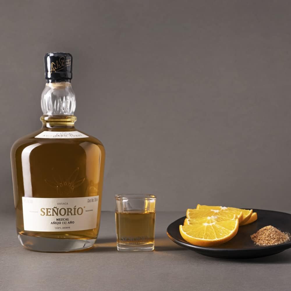 Amazon.co.jp: メスカル セニョリオ 750ml 芋虫 アガベ スピリッツ
