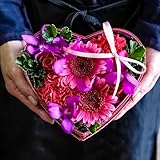 [総理大臣賞受賞デザイナー監修] 真っ赤なレザー素材のハート型ボックスフラワー (パープル&レッド) (残暑見舞い/敬老の日/ギフト/ラッピングしてお届け/お誕生日/結婚記念日/お祝い) [秦野市の花屋 フローリストせきど]