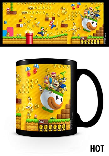 Lleva la aventura de Mario a tu mesa con esta taza de cerámica 100% auténtica. Es resistente al lavavajillas y microondas. El regalo perfecto para cualquier fan de cultura geek y gaming. ¡Una pieza única para ti!