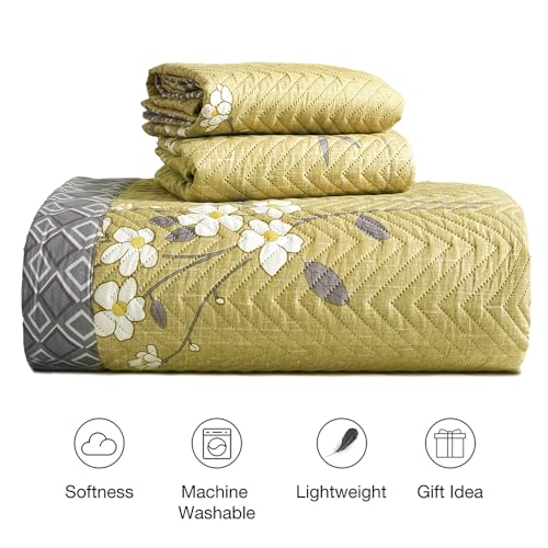 Image of Amazon Brand - Umi 100% Cotton Quilted /Ultrasonic 280 Tc Printed King Size Bed Cover /Bedsheet /Bedspread Comforter with 2 Pillow Shams /Cover, (Luxurious, 90 x100 inches, Yellow & Silver)