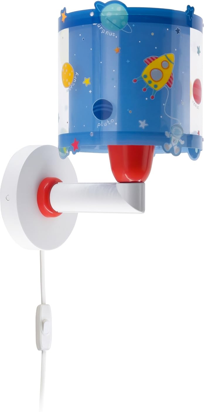 Dalber Lámpara Aplique Pared Infantil Planets Sistema Solar 41349 | Lámpara aplique de pared con instalación directa a la corriente o mediante cable con interruptor incluido.