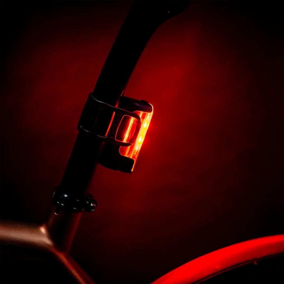 Lezyne Strip Drive Pro 400+ Taillight in use at night