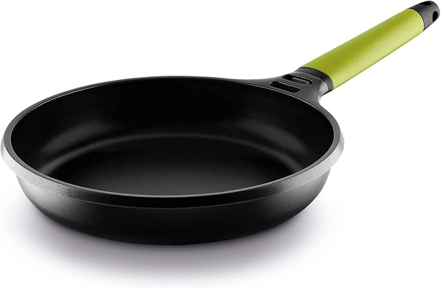 Fundix Castey Induction Frying Pan with Removable Handle, 20 cm, Cast Aluminium, Green, 14 x 20 x 4.9 cm F3-I20