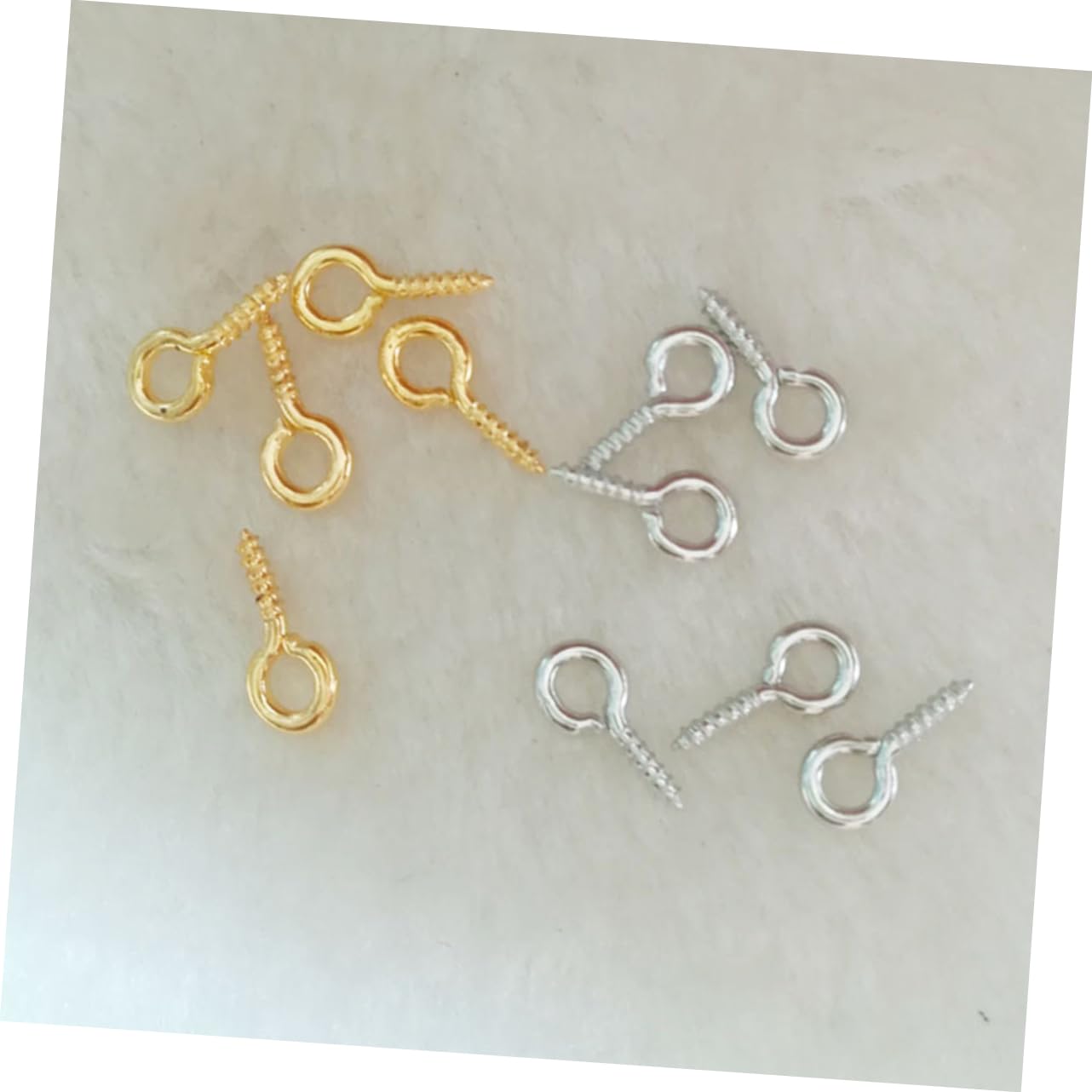 Veemoon Viti ad Occhiello Dorate 10mm 300 Pezzi, Perni a Vite Creativi per Accessori di Bigiotteria e Lavori Artigianali Fai da Te, Viti Occhiello per Creazione Gioielli e Progetti