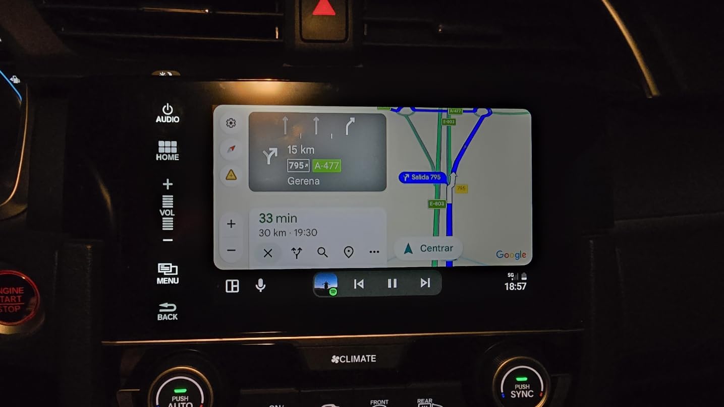 MSXTTLY U2AC-01 adapter plugged into car's USB port