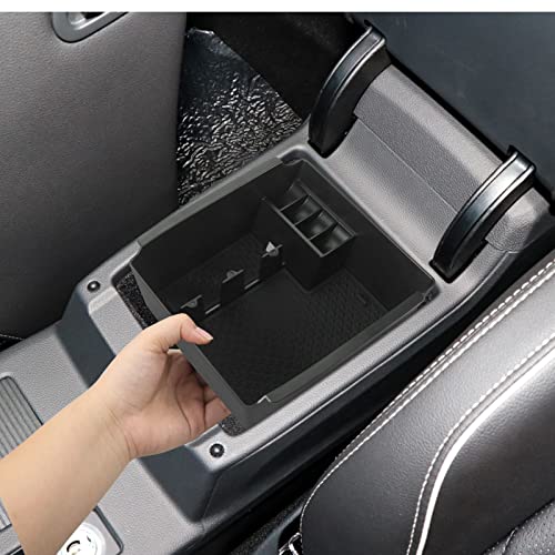 SKTU per V W Passat Variant 2016 + vano