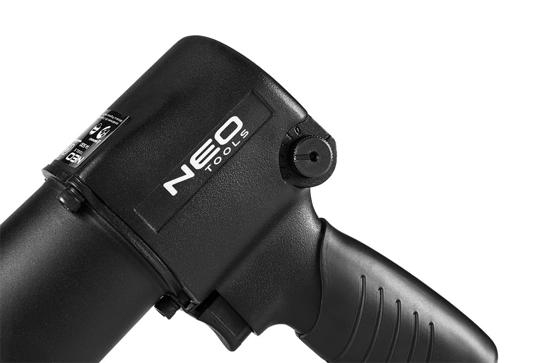 NEO TOOLS Llave de impacto neumática - Par máximo de 720 Nm. - Control de rotación en sentido horario/antihorario - Accionamiento cuadrado tamaño 1/2 - Llave de impacto robusta