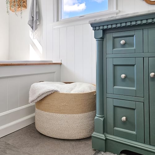 Image of INDRESSME Extra Large Woven Baskets for Storage, 21.7'' x 13.8'' Wicker Basket with Handle for Blankets, Big Laundry Baskets for Clothes, Pillows, Towel, Shoe Basket for Entryway, 90L White Jute