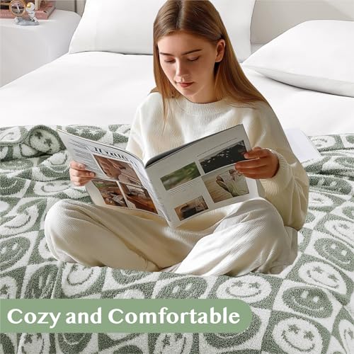 WRENSONGE Checkered Throw Blanket Seagrass Smiling Face Soft Cozy Fluffy Warm Hand Made Throw Blankets for Couch, Sofa, Chair, Bed, Camping, Picnic, Travel Lightweight Bed Blanket - 50"*60"
