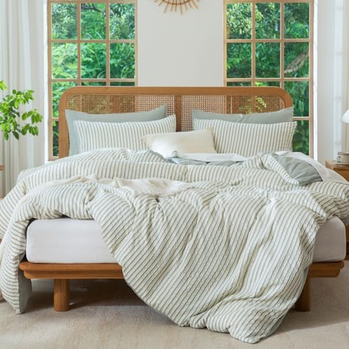 Image of Green Striped Comforter Set Queen - 3 Pieces Bedding Comforter Set for All Season, Soft Lightweight Washed Microfiber, 1 Striped Comforter and 2 Pillowcases (Green, Queen Size)