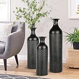 【Convient à une multitude de scénarios】 : notre grand vase à fleurs en métal est idéal pour créer une ambiance moderne ou rustique dans le salon, la salle à manger, la chambre à coucher, la salle de bains, le bureau, la cuisine, les hôtels, les restaurants, les bars ou le couloir, et s'harmonise avec une multitude de styles d'intérieur. Ces trois tailles de vases sur pied peuvent être empilées les unes dans les autres pour un rangement pratique et vous offrir une expérience merveilleuse. Parfaits pour les ménages avec des enfants et des animaux domestiques, ces vases décoratifs sur pied résistent à l'épreuve du temps et peuvent servir de décoration intemporelle.