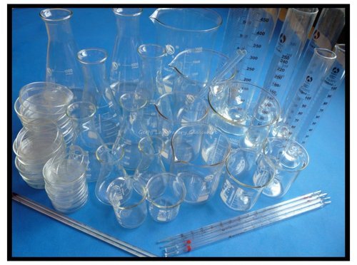 GOWE Kit di vetreria da laboratorio in vetro Pyrex (becher, boccetta Erlenmeyer, cilindro graduato, piatto di Petri, termometro)