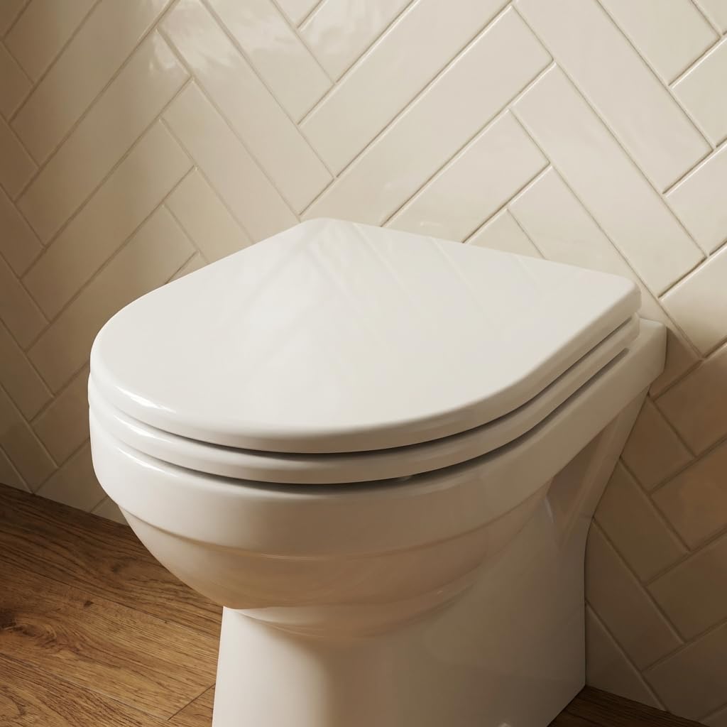 Croydex Flexi-Fix Garda D-Shape Always Fits Never Slips - Asiento de inodoro antibacteriano (madera, 43,2 x 37,2 x 6 cm), color blanco