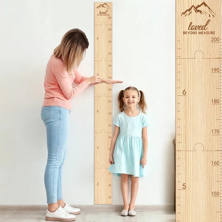 Tabla de altura de madera para niños que resuelve el registro permanente de estatura