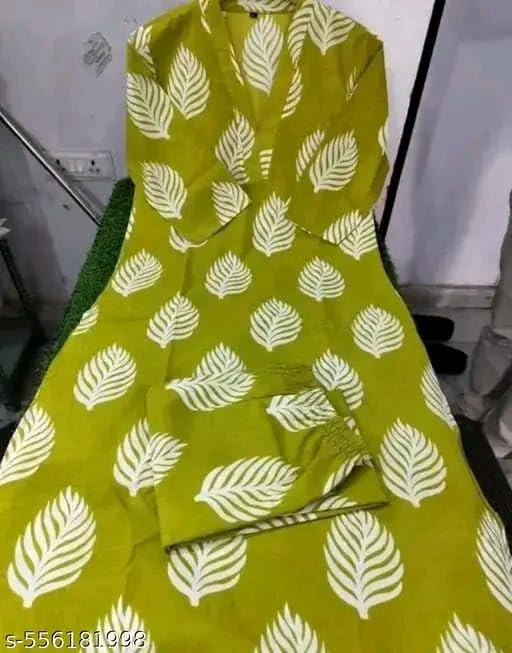Image of Ladies Designer Three-Quarter Sleeves Rayon Kurti Palazzo Pair Traditional Celebration Straight Fit Clothing Set