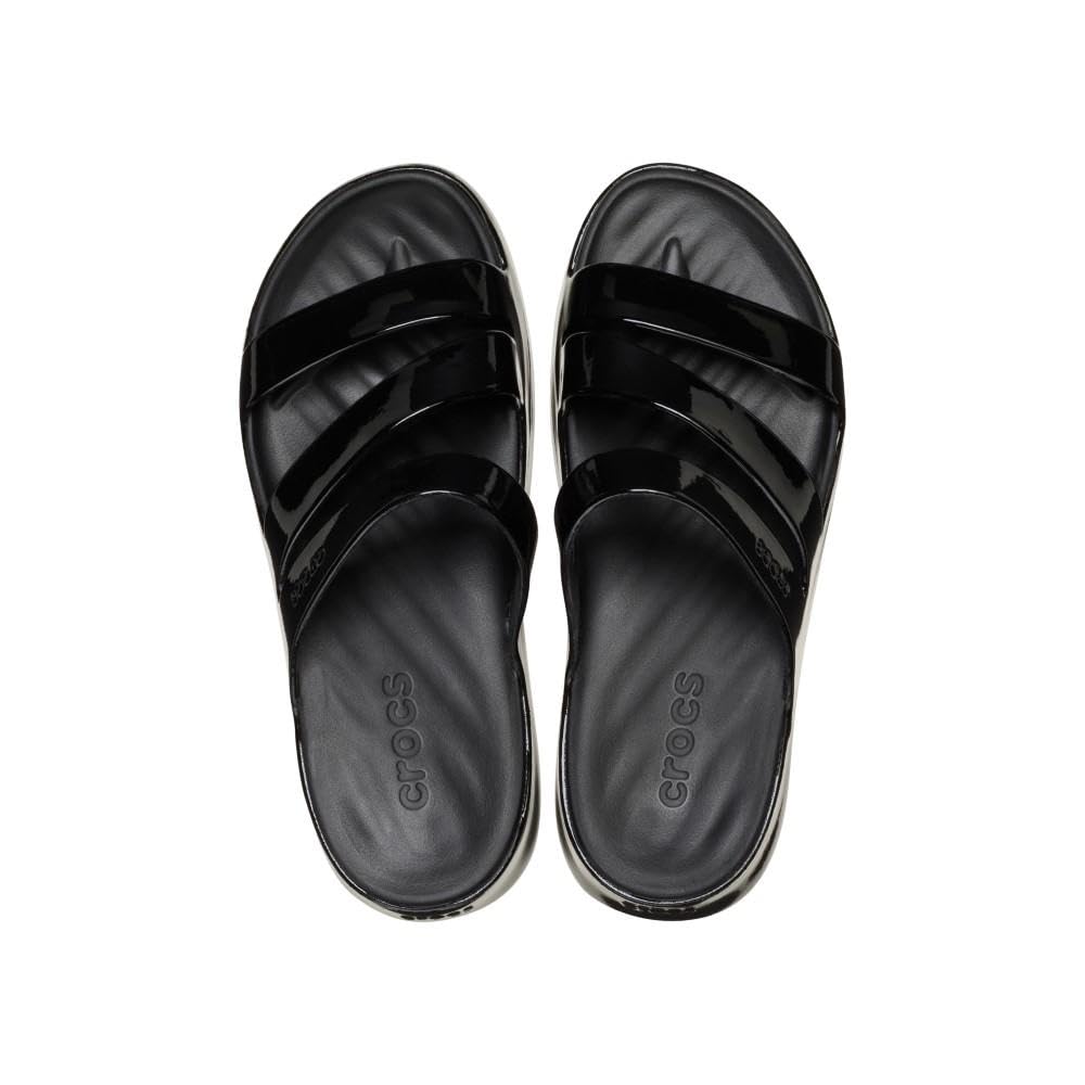 Crocs Getaway Patent Strappy Sandale glissante Femme