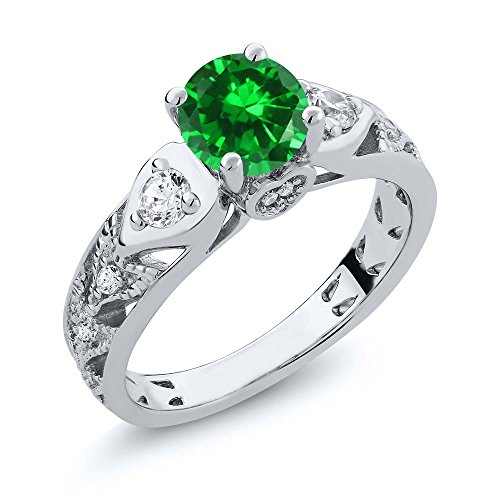 Gem Stone King 925 Sterling Silver Green Simulated Emerald Women Engagement Ring (2.76 Ct Round) (Size 7)