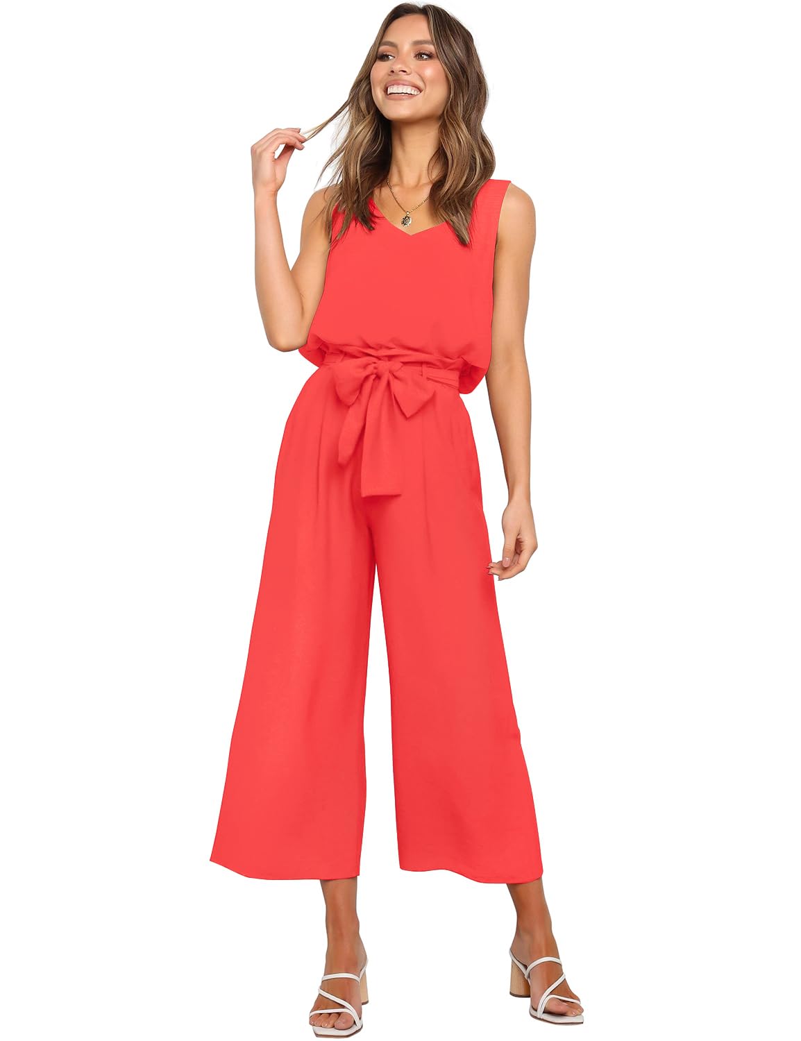 FANCYINN Ensemble de pantalons courts 2 pièces pour femmes Pantalon de sac en papier court taille haute à col en V et bretelles larges avec ceinture