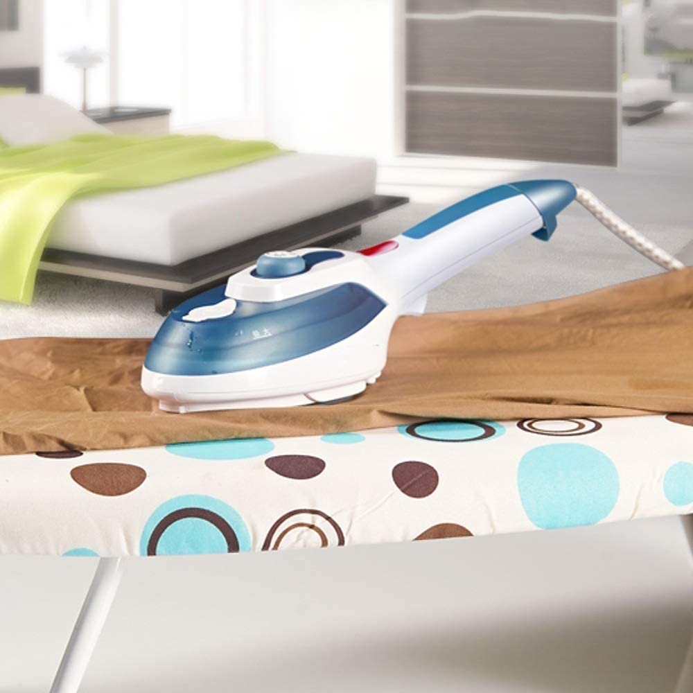 Parownica do ubrań, ręczna przenośna parownica do odzieży 800W do domu i podróży Steam Cleaner Parowiec do tkanin Usuwanie zmarszczek 25s Szybkie nagrzewanie (kolor: niebieski)