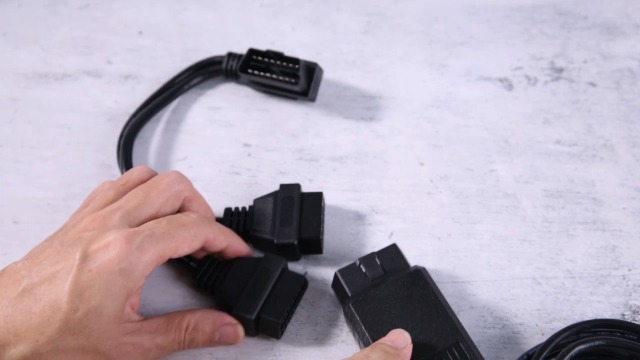 Image of Right Angle OBD2 Splitter Y Cable, bbfly-B20 OBDII 1 Male Splitter to 2 Female Extension Cable 1FT 30CM (1PACK) | 1 Male Splitter to 2 Female, 16 Pin