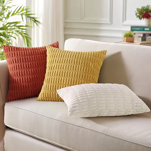 Housse de coussin en velours de qualité supérieure rayé jaune moutarde decorUhome 40cm