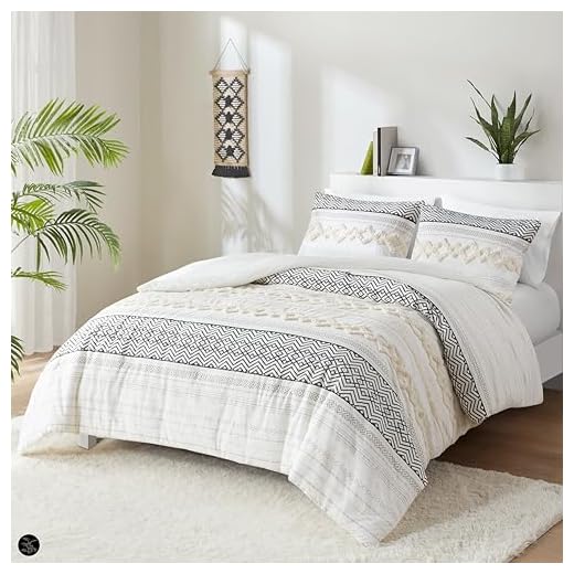 Hyde Lane Farmhouse Bedding Comforter Sets