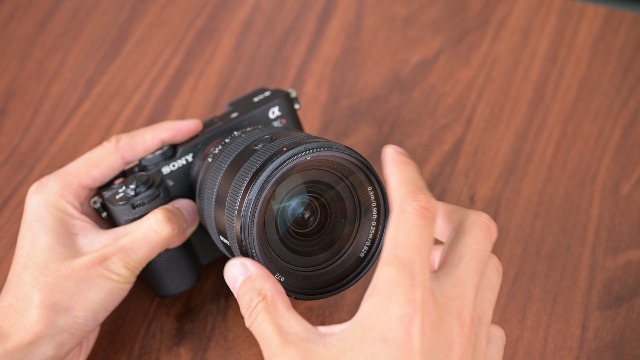 Amazon | JJC ソニー ALC-SH174 互換 レンズフード ソニー FE 20-70mm