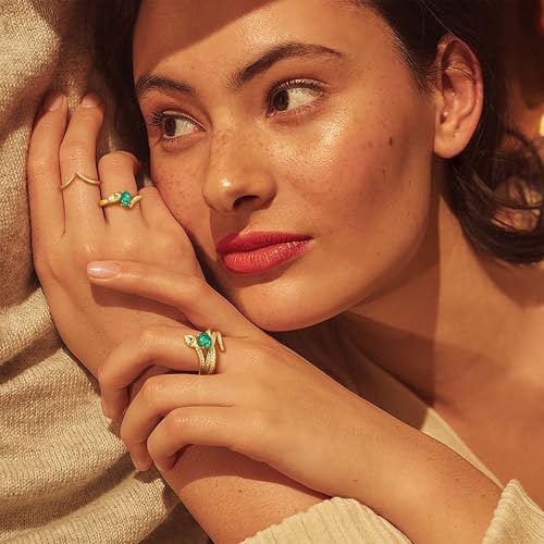 Valloey Rover Emerald Ring-Chunky Gold Rings for Women Non Tarnish 14K Gold Plated Stackable Vintage Snake Green Gemstone Solitaire Rings Statement Wedding Engagement Promise Ring Jewelry Gifts for Women Mom3