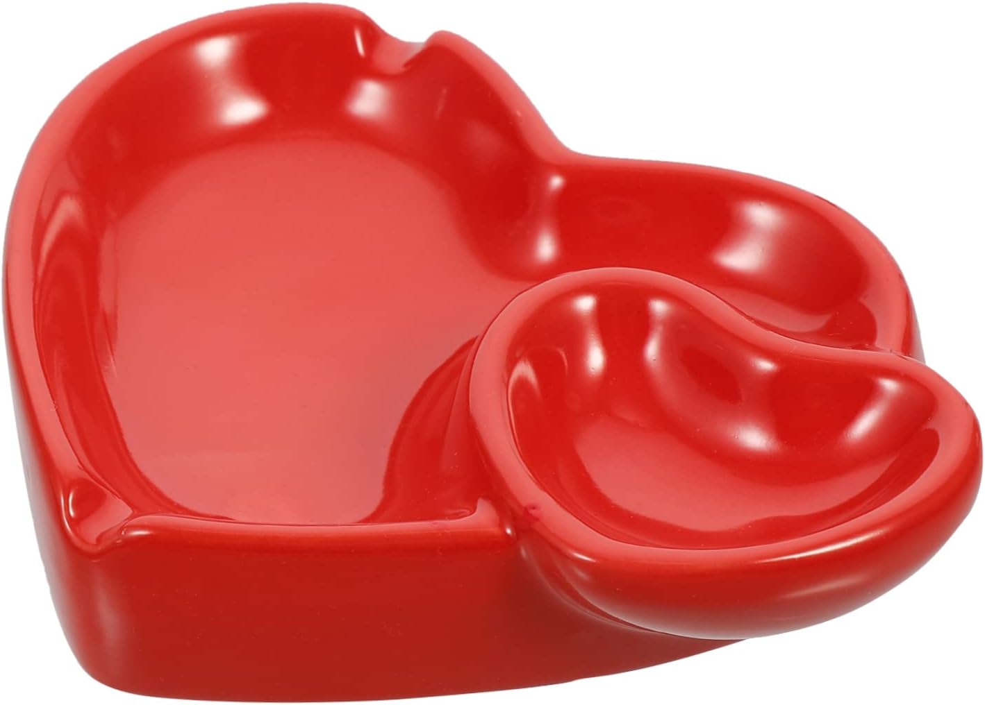 PRETYZOOM Ceramic Heart-shaped Ashtray for Home Office Decor Stylish Accessory for Living Room Balcony Dining Room and More Unique Compact Design