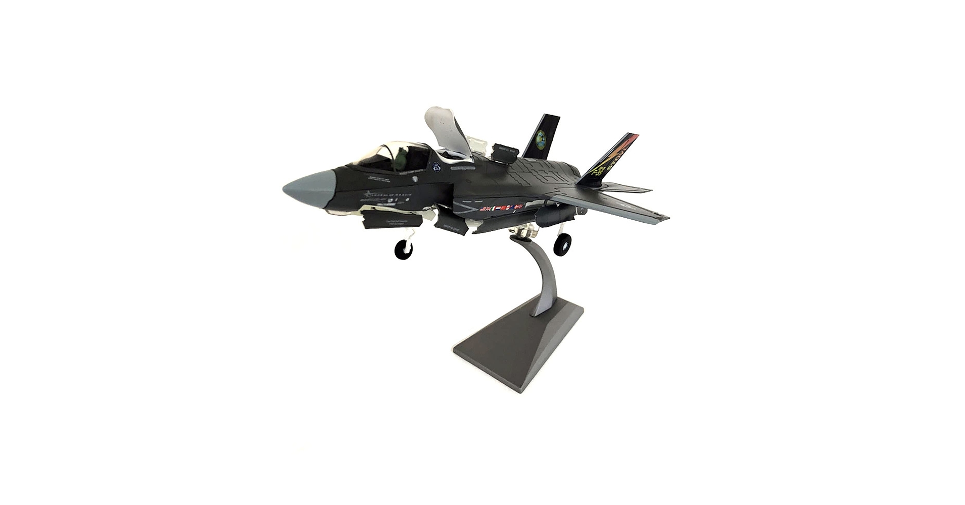 Amazon.co.jp: DKHOUN 1:72米国空軍F-35ライトニングB戦闘機