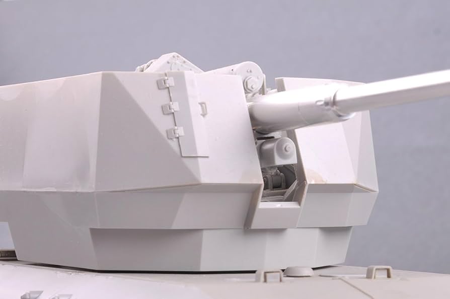 トランペッター 1/35 ドイツ軍E-50対空戦車 ファルケ プラモデル Amazon | トランペッター 1/35 ドイツ軍E-50対空戦車 ファルケ