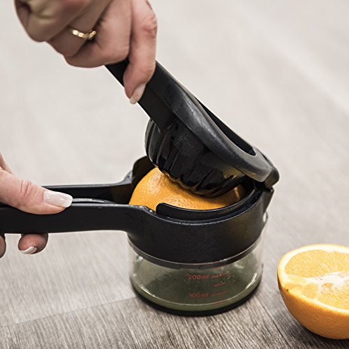 Best In Test Handheld Juice Extractor