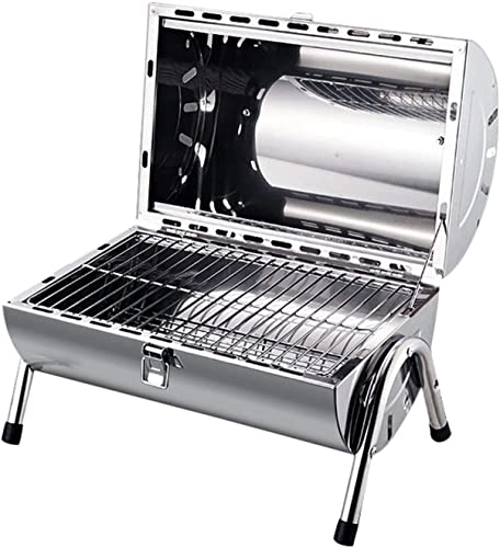Barbecue d'extérieur au charbon pour vos fêtes de famille au jardin