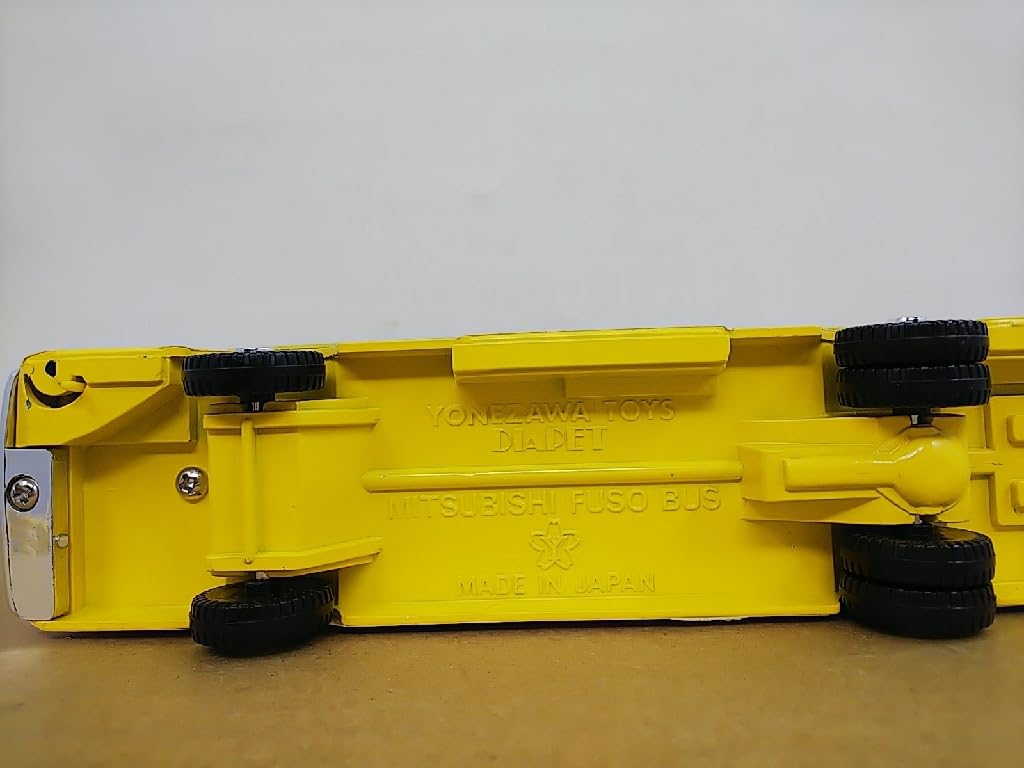 Amazon.co.jp: □ ヨネザワ ダイヤペット ニューはとバス B-11