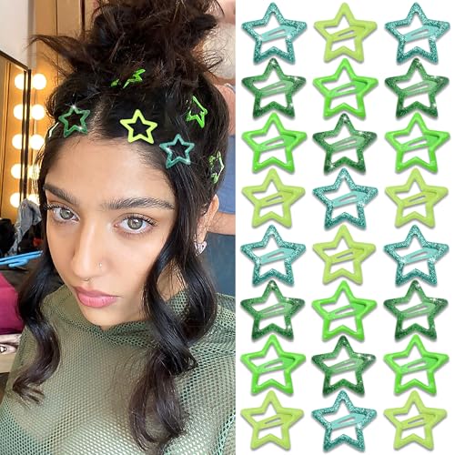NAISKA 24Pcs St. Patricks Day Green Star Sequins Hair Barrettes for Women Y2k Snap Non Slip Hair Clips Star Clips for Hair Cute Small Metal Snap Hair Barrettes for Girls Thick Thin Hair Christmas