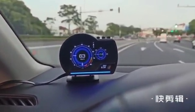 Amazon.co.jp: wiiyiiスピードメーター obd2 マルチメーター、HUD