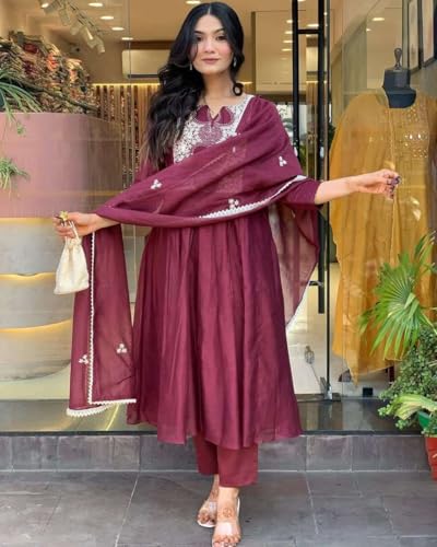 Image of Women's Cotton Printed Anarkali Kurti with Pant and Mulmul Dupatta Set