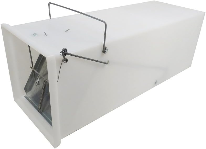 Model 924 Plastic Skunk Trap Home Pest Control Traps