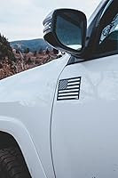Vista 4 de TACTILIAN Calcomanías magnéticas de bandera estadounidense negra, imanes de bandera de Estados Unidos con estrella blanca para camiones