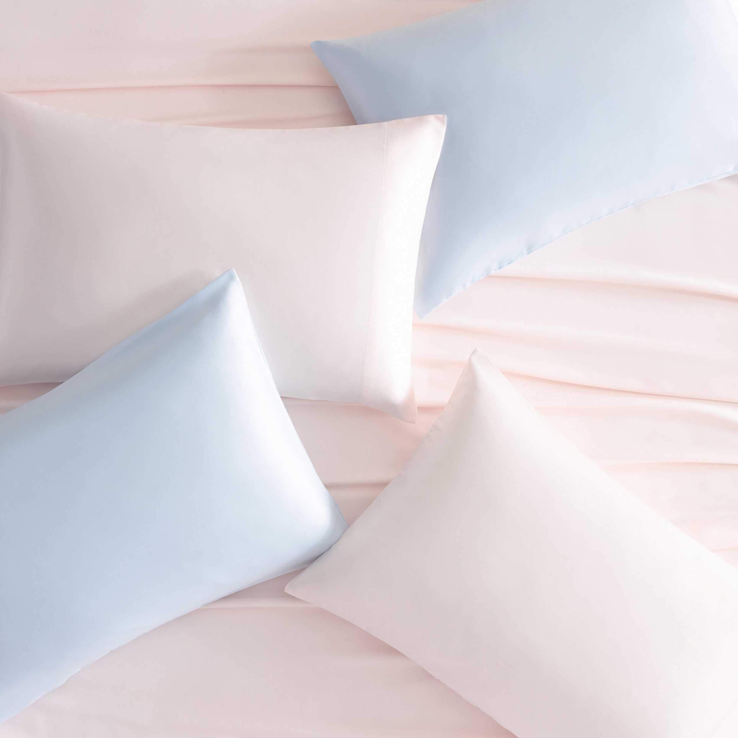 Amazon.com: Laura Ashley - Satin Bliss Pillowcase Set, Silky Satin